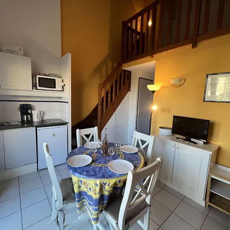 Pavillon 4 Pers Avec Piscine, Terrasse, Parking, A 700m De La Et Proche Commerces - Fr-1-701-20 Vendres