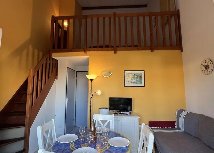 Pavillon 4 Pers Avec Piscine, Terrasse, Parking, à 700m De La Et Proche Commerces - Fr-1-701-20 *