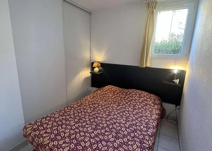 Pavillon 4 Pers Avec Piscine, Terrasse, Parking, à 700m De La Et Proche Commerces - Fr-1-701-20